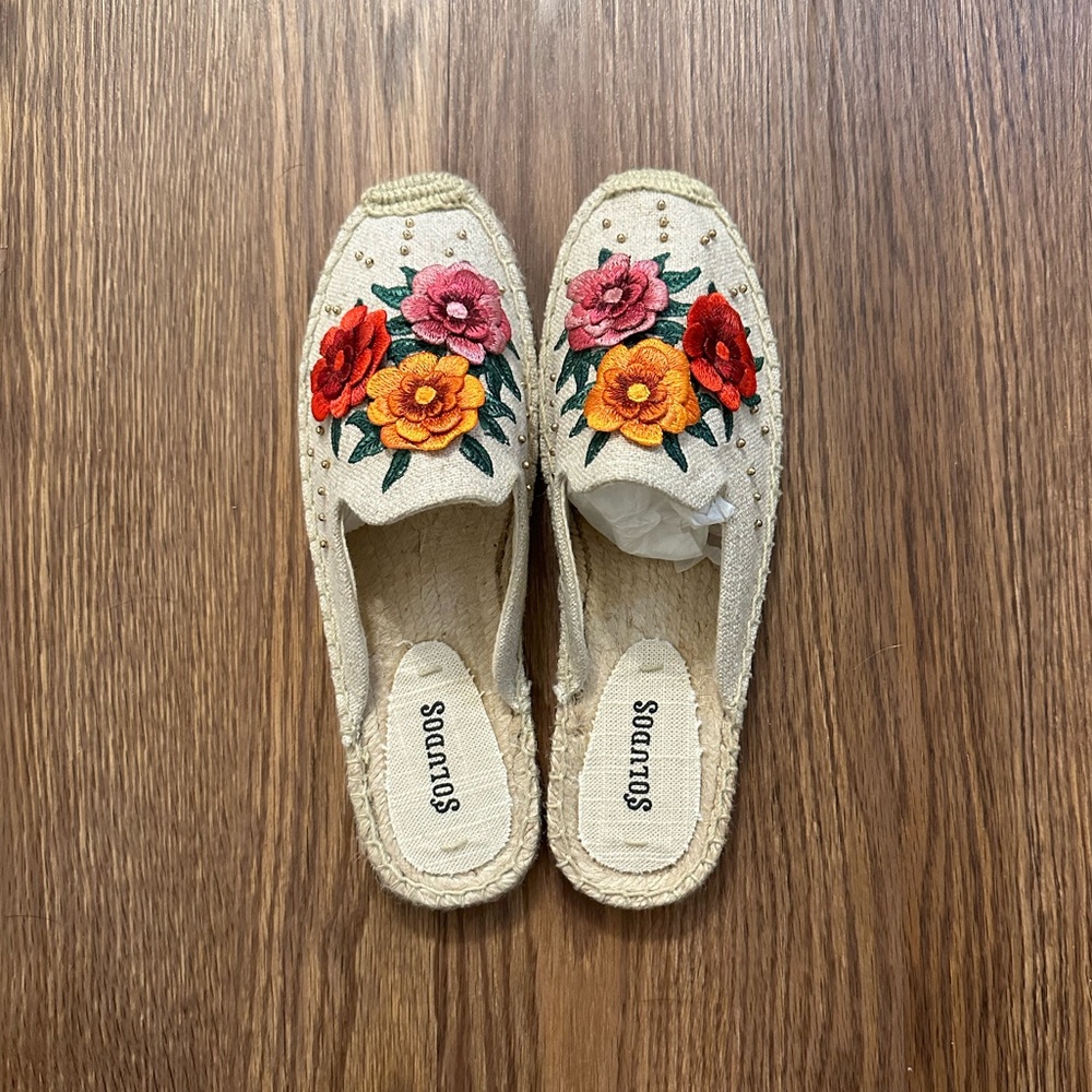 *BRAND NEW* Soludos Espadrilles Floral Slip On Shoe